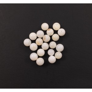 Billes ronde 5 mm perles d'eau douce coquillage
